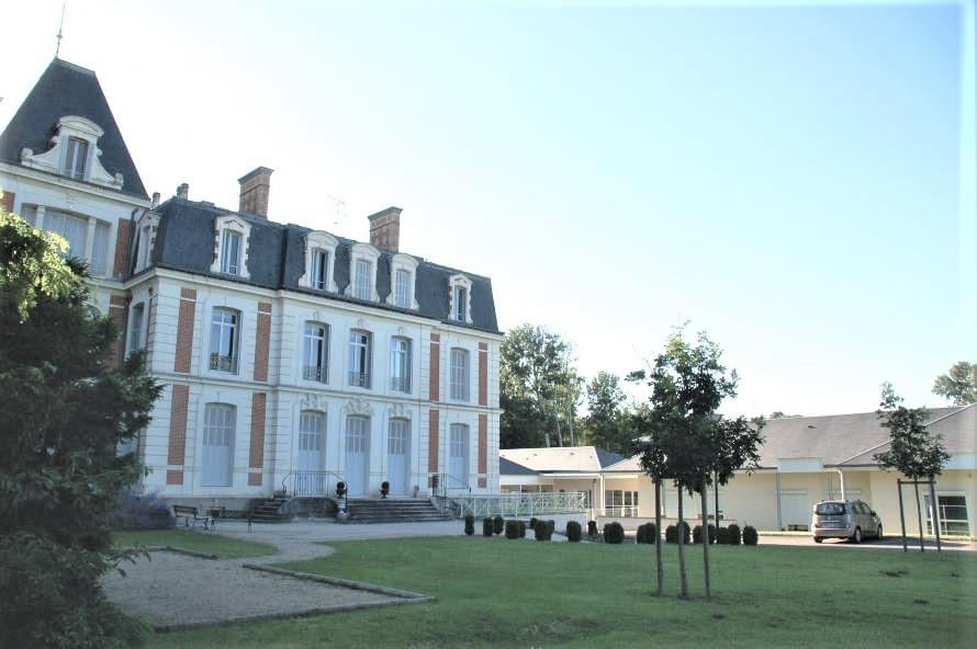 Ehpad Château de la Manderie Ouzouer-des-Champs