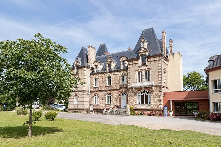 Ehpad Château du Haut Venay Saint Lubin des Joncherets